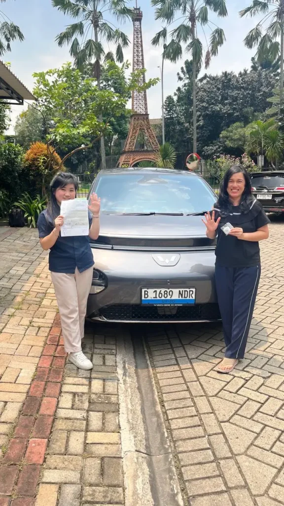 Serah Terima Wuling Cloud EV