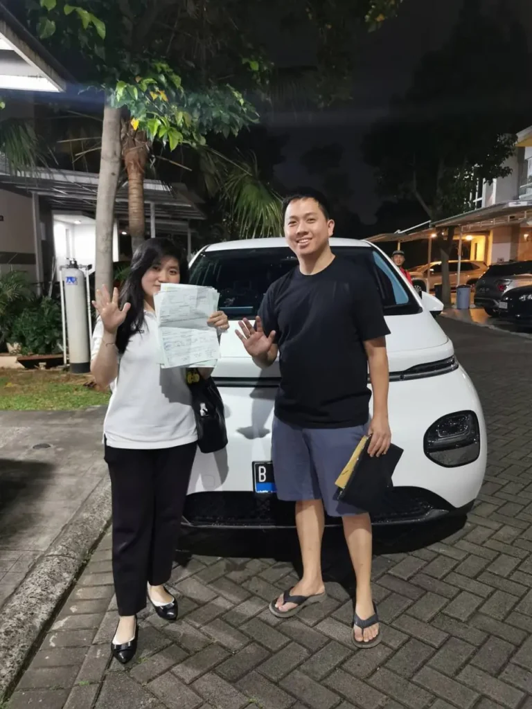 Serah Terima Wuling Almaz RS