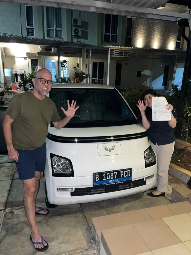 Serah Terima Wuling Cloud EV