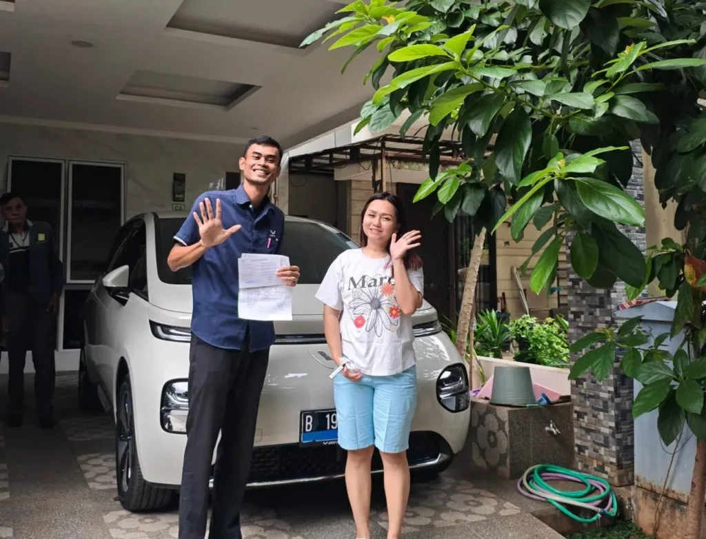 Serah Terima Wuling Cloud EV